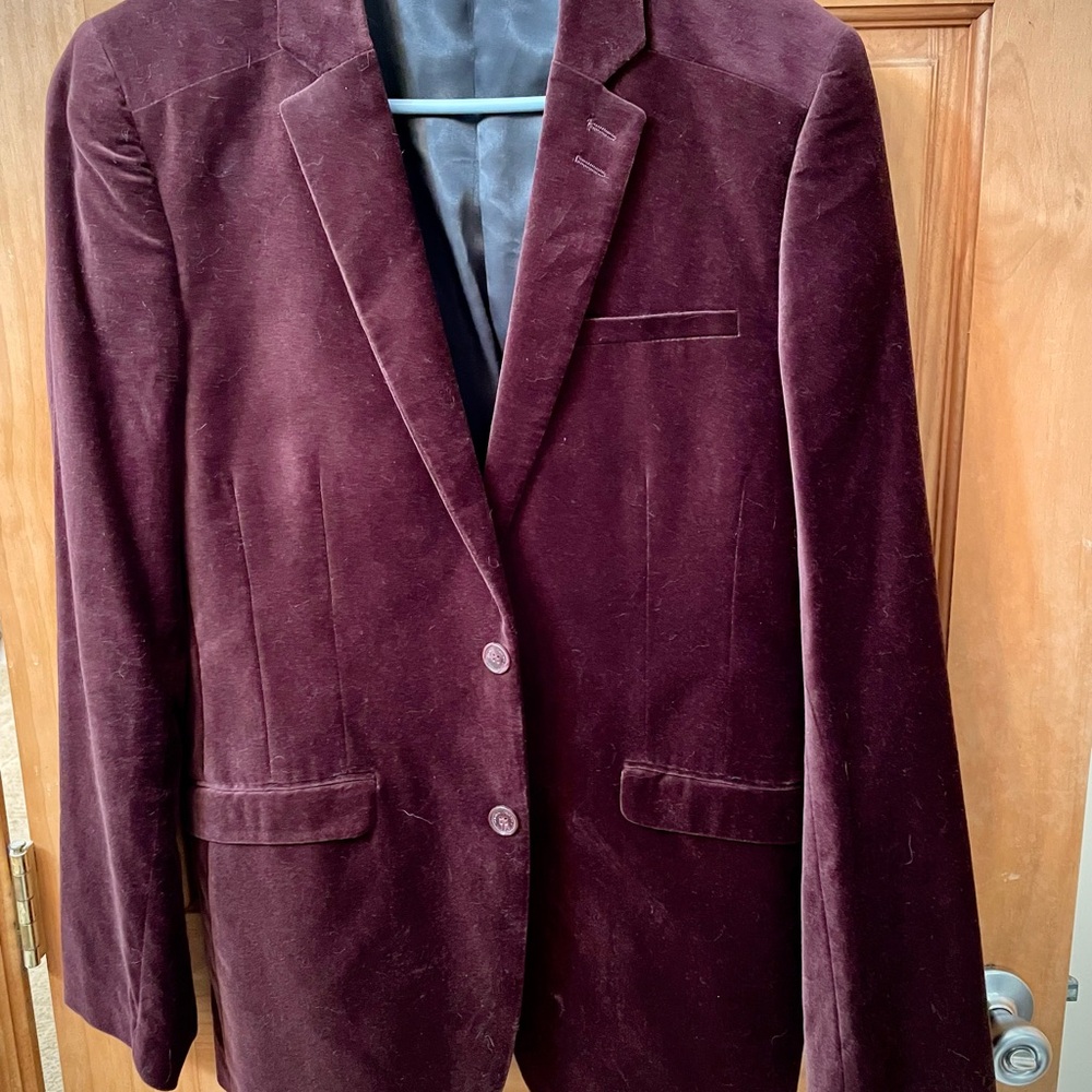 Ben Sherman Men's Velvet Sport Coat in Burgundy